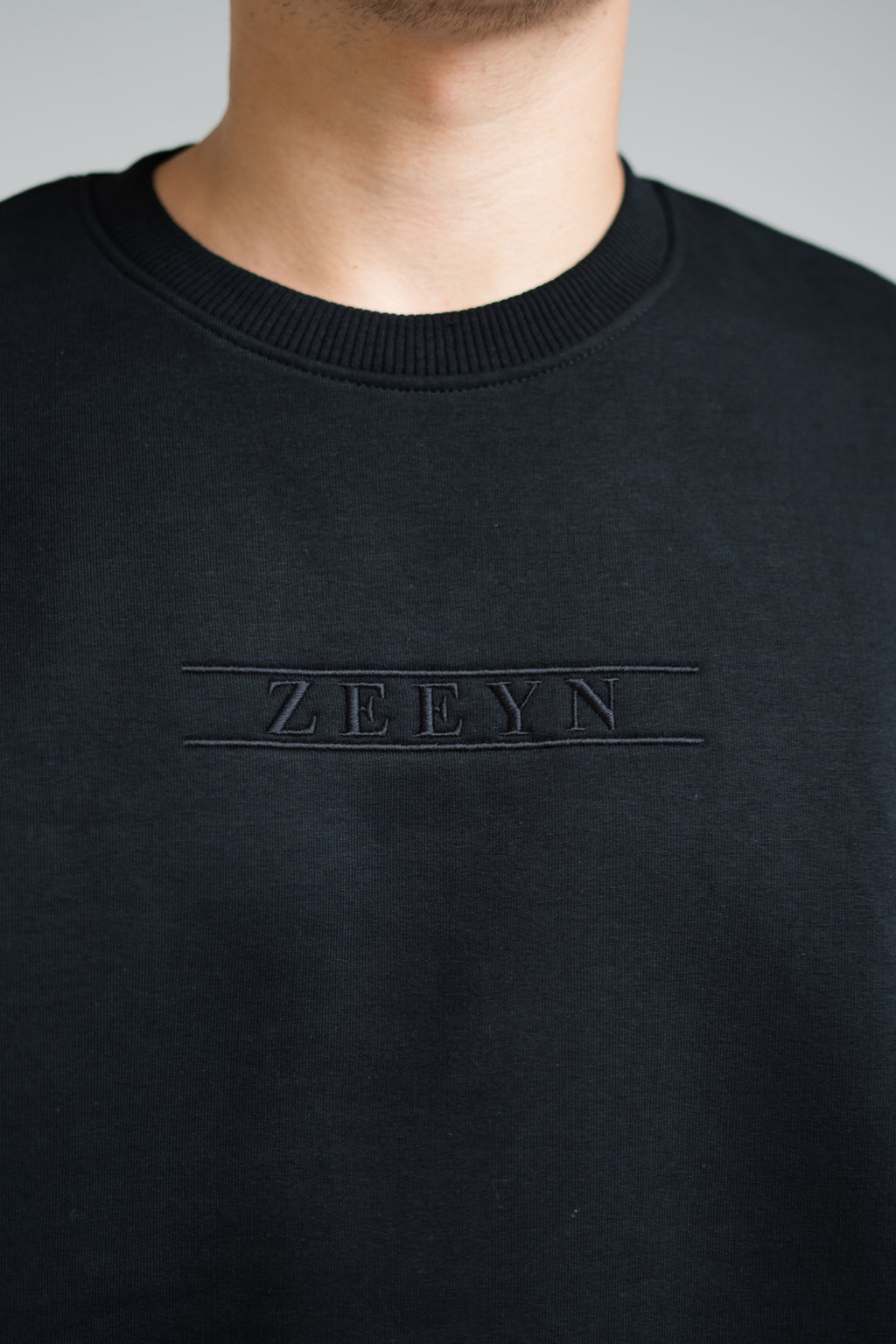 Urban crewneck