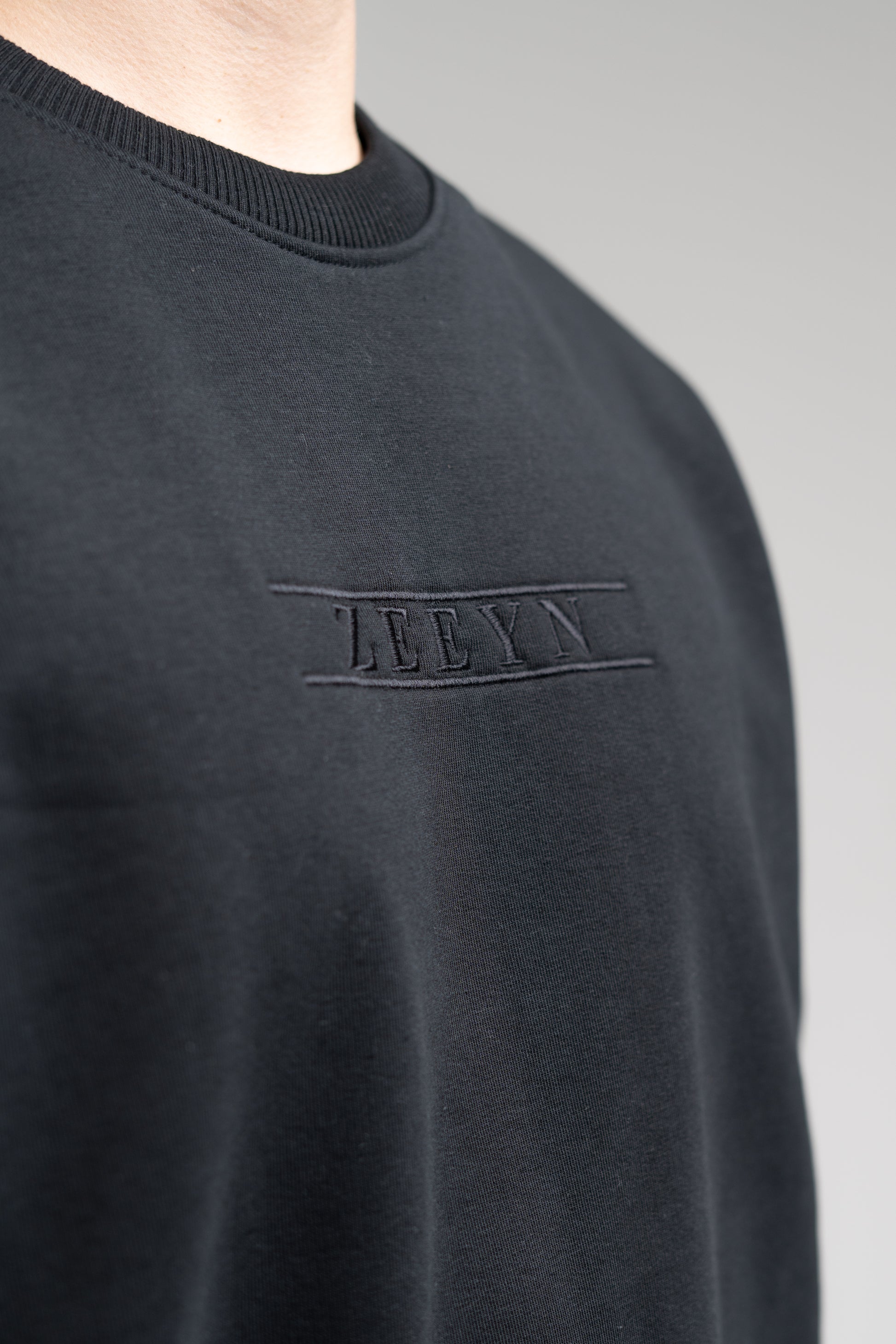 Urban crewneck